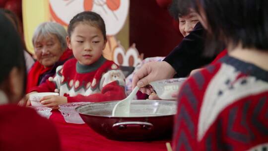 让爱回家留守儿童中学生小学生新年