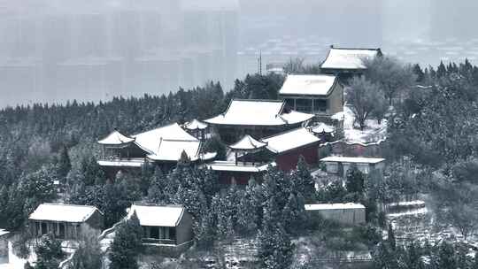 山中碧霞祠雪景