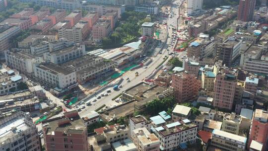 航拍深圳龙华区观澜城市建设及老城区