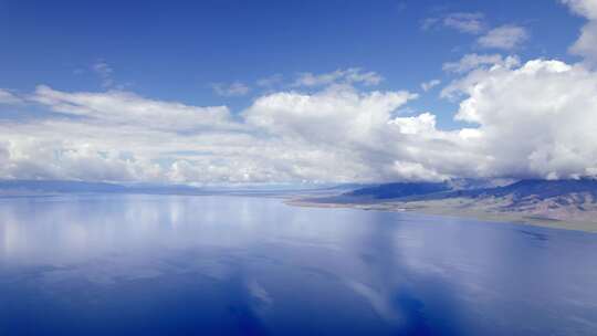 赛里木湖绝美自然风光风光航拍
