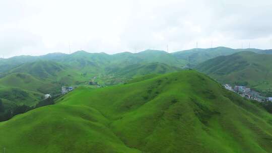 航拍高山牧场田园牧歌自然风光宣传片