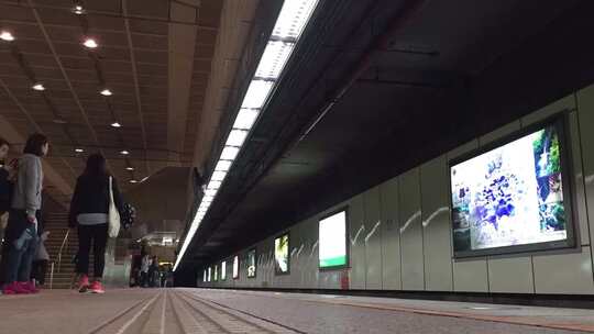 台北捷运站内延时视频素材模板下载