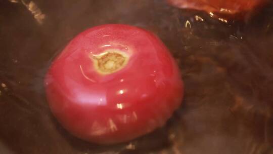 【镜头合集】烫西红柿去皮熬番茄酱