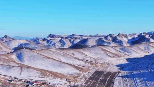 冬季承德丰宁坝上风电蓝天白云雪景航拍