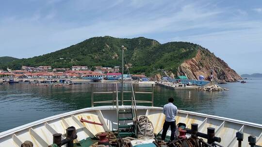 山东烟台蓬莱小钦岛，海景民宿海上风光