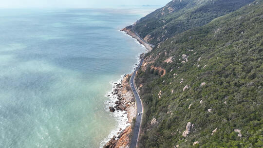 航拍海岸线海景沿海公路自然风光