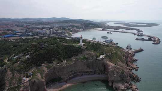 大海海洋沙滩焦石灯塔海岛海浪航拍