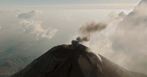 火山，烟雾，危地马拉，火地岛