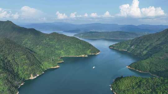 航拍湖南省资兴市东江湖风景区湖光山色景观