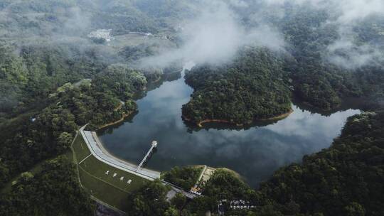 航拍五指山太平水库