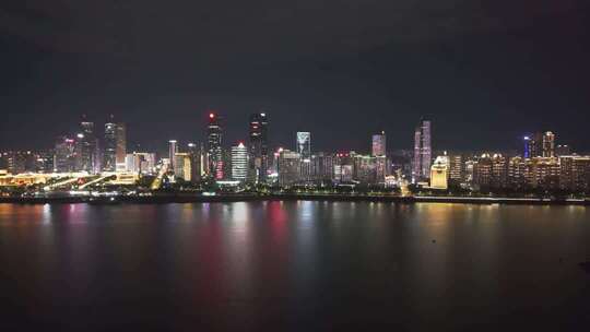 江西南昌赣江红谷滩滕王阁双子塔商务区夜景