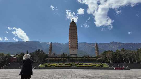 大理古城崇圣寺三塔4k航拍