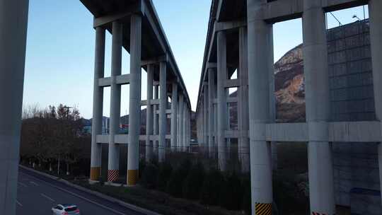 公路 山区道路 村村通 基础建设 行驶