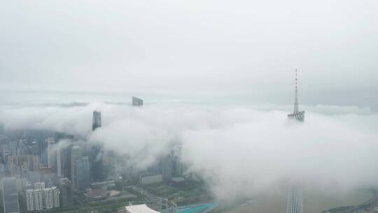 航拍广州CBD珠江新城雨天烟雾缭绕