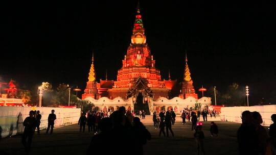 西双版纳标志性建筑寺庙