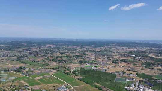 四川乡村振兴、土地沃野、罗江略坪乡村