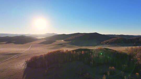 航拍延时+实景清晨日出乌兰布统草原秋景