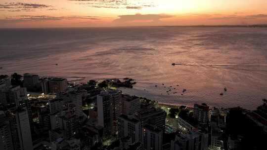 巴西巴伊亚州萨尔瓦多日落城。日落景观。视频素材模板下载