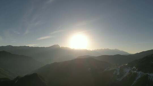 高山 山脉 山峰 风景