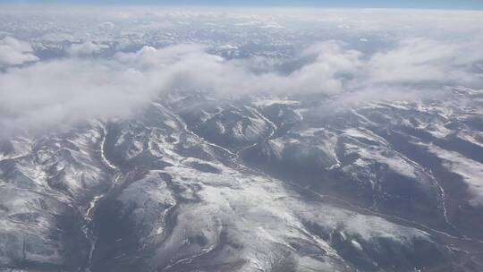 飞机上航拍 俯瞰雪山 藏区大气_1670视频素材模板下载