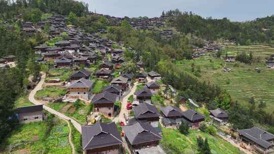 贵州黔东南从江县岜沙苗寨航拍乡村建筑风光