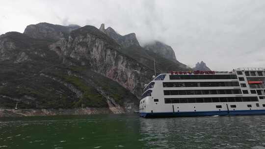 长江三峡巫峡风光