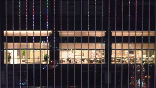 航拍夜晚金华城区现代办公大楼夜景