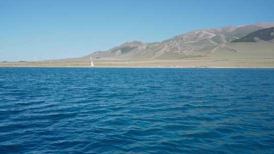 新疆赛里木湖湖面