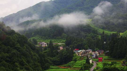 山村时移视频