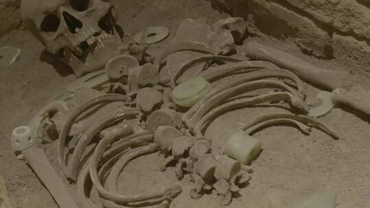 古人类墓葬LOG视频素材