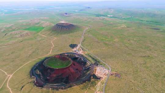 乌兰察布火山群航拍 内蒙古 乌兰哈达视频素材模板下载