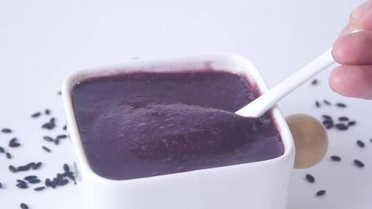 紫薯粥素材