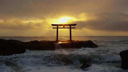 鸟居，门，波浪，海洋