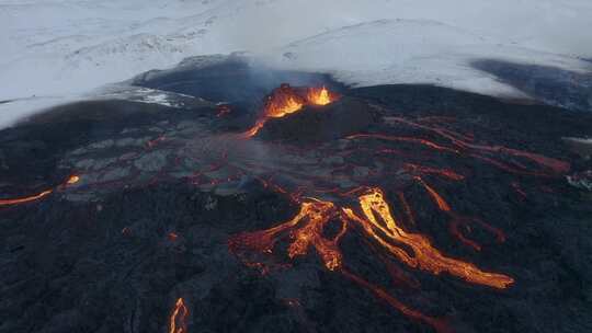 冰岛火山爆发航拍