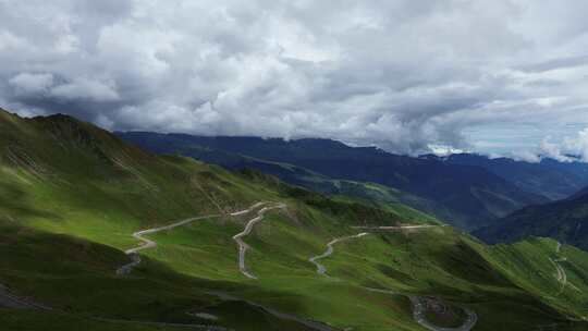 川西夹金山垭口