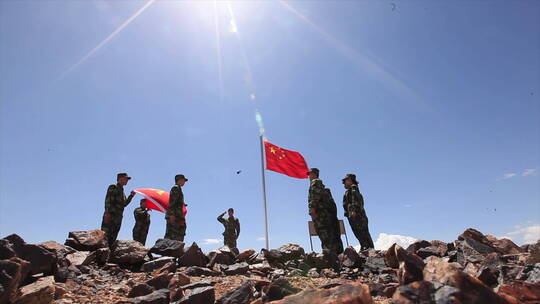 航拍边防战士山顶入党宣誓远景仰拍 同期声