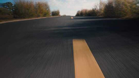 汽车POV视角高速驾驶 路面运动模糊镜头