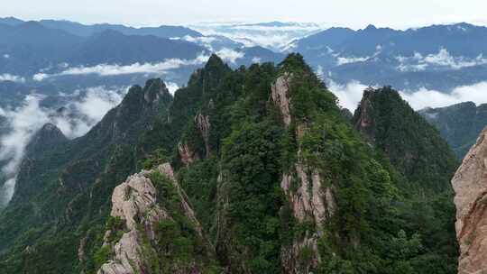 美丽中国河南伏牛山老界岭自然风光