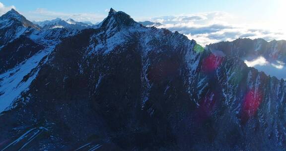 美丽自然景观四川巴郎山雪山航拍延时风景