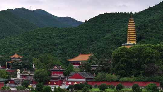 航拍宜阳灵山寺