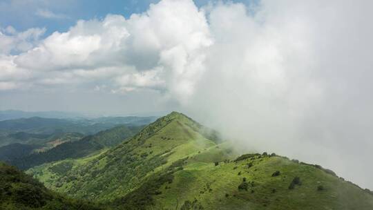 昆明最高峰谷堆山风光延时