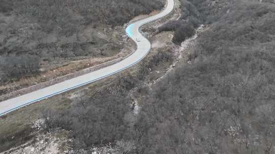 山 山路 山上 航拍 崎岖 陡峭