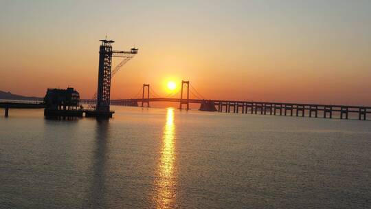 跨海大桥日出 清晨 海边