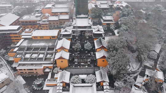 南京古鸡鸣寺雪景航拍