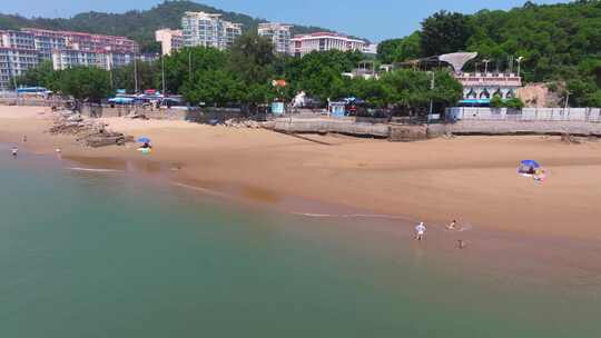 思明区白城沙滩海滨沙滩人群休闲场景