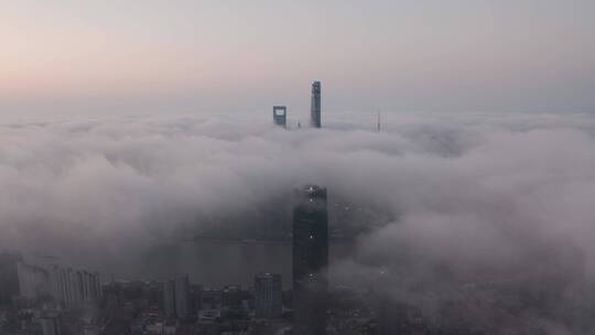 上海城市航拍火烧云平流雾