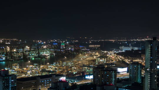 航拍夜间货物港口景观