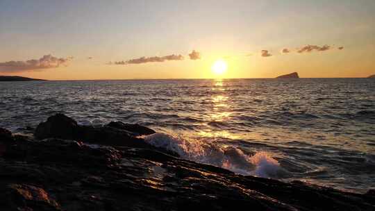 海边日出治愈海岸线视频素材模板下载