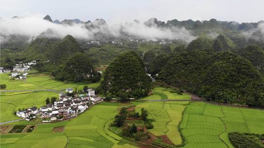 贵州万峰林