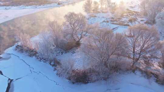 东北冬季雾凇树挂洁白唯美雪景航拍